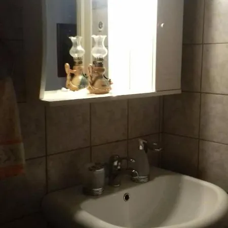 펜션 το πυργοσπιτο τησ αννεζουλασ Annezoula's Castle