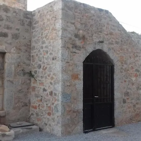 Сasa de vacaciones το πυργοσπιτο τησ αννεζουλασ Annezoula's Castle