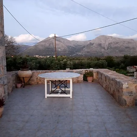 το πυργοσπιτο τησ αννεζουλασ Annezoula's Castle 펜션 Agios Athanasios (Mani)