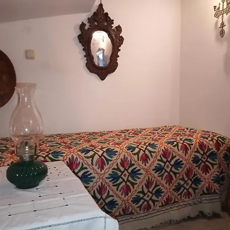 το πυργοσπιτο τησ αννεζουλασ Annezoula's Castle Dom wakacyjny Agios Athanasios (Mani)