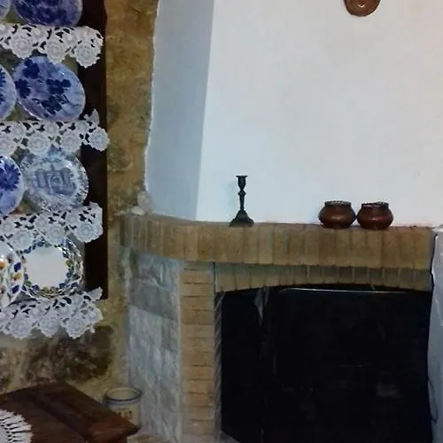 το πυργοσπιτο τησ αννεζουλασ Annezoula's Castle