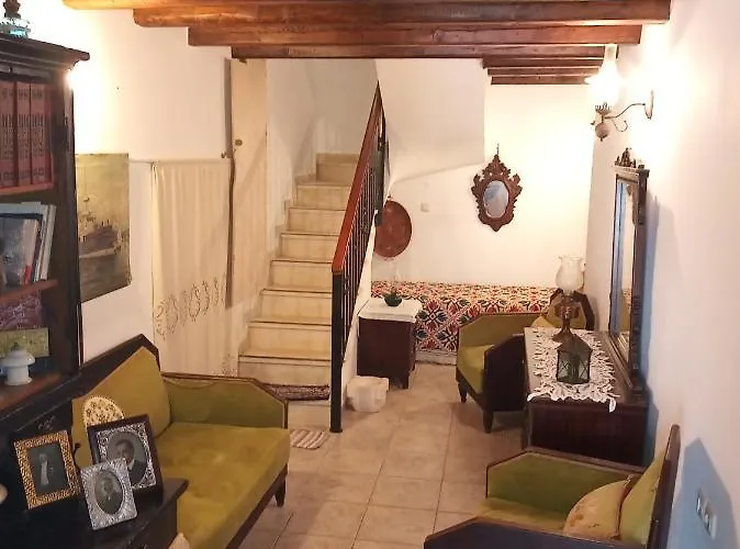 Hébergement de vacances το πυργοσπιτο τησ αννεζουλασ Annezoula's Castle Agios Athanasios (Mani)