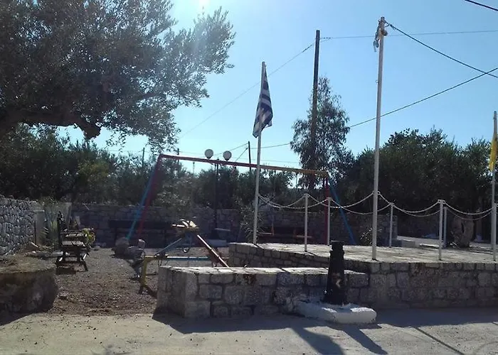 Hébergement de vacances το πυργοσπιτο τησ αννεζουλασ Annezoula's Castle Agios Athanasios (Mani)