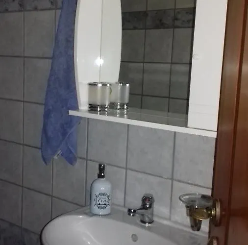 το πυργοσπιτο τησ αννεζουλασ Annezoula's Castle * Agios Athanasios (Mani)