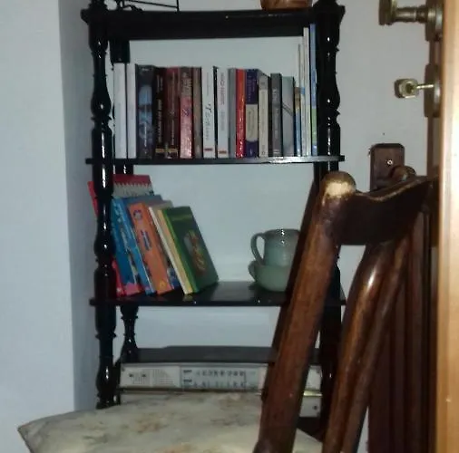 το πυργοσπιτο τησ αννεζουλασ Annezoula's Castle * Agios Athanasios (Mani)