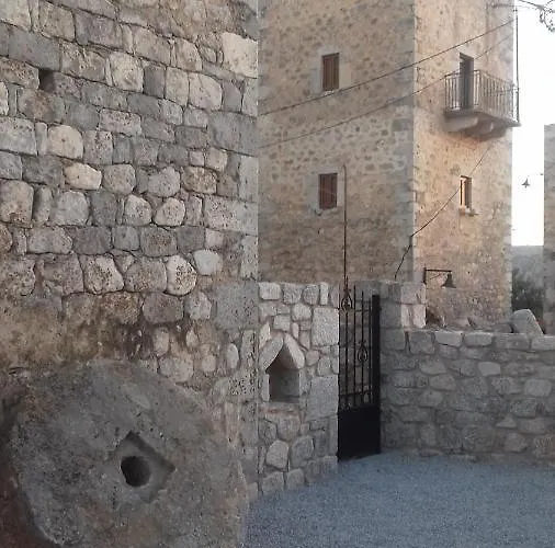 Casa vacanze το πυργοσπιτο τησ αννεζουλασ Annezoula's Castle *